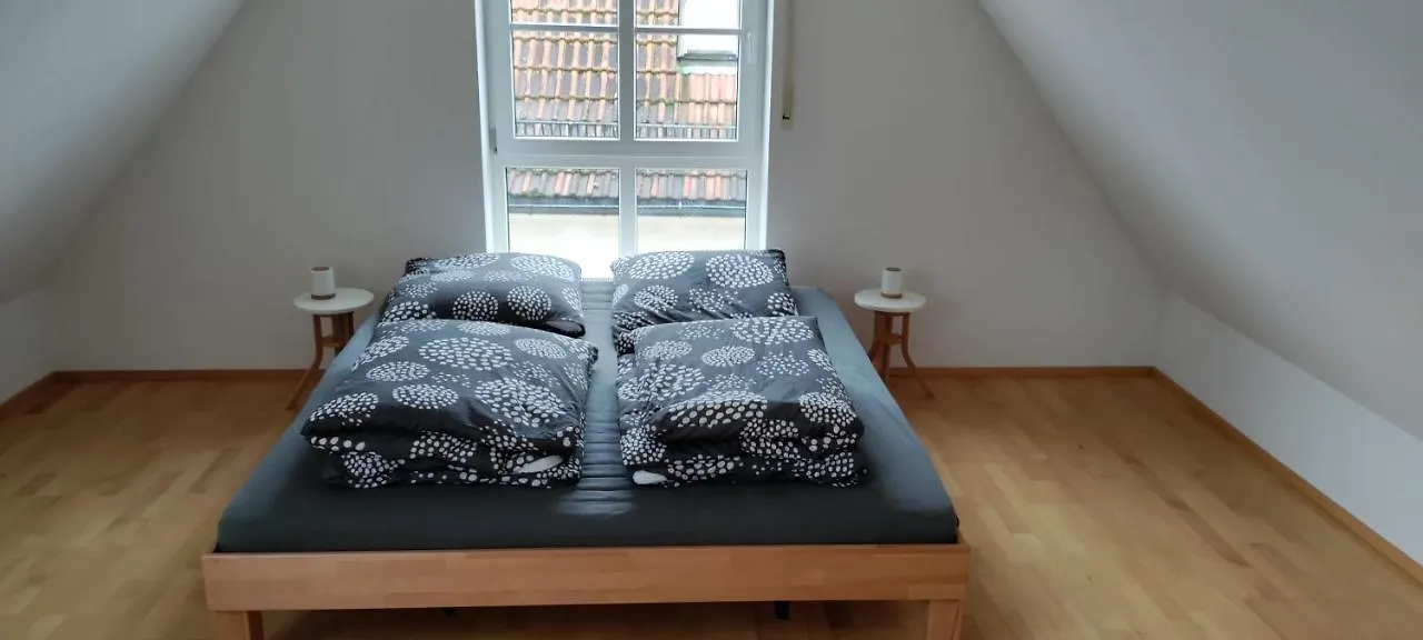 Apartment Maisonette-Wohnung In Nuernberg Mit Kamin